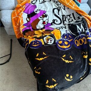 Buc-ee’s Halloween Costume Blanket - Orange, Black, Purple